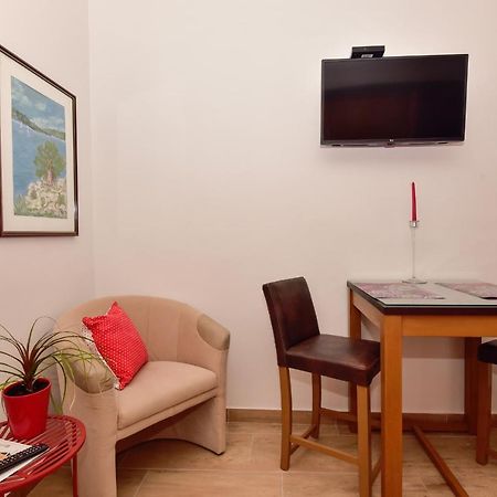 Antonio Apartamento Makarska Exterior foto