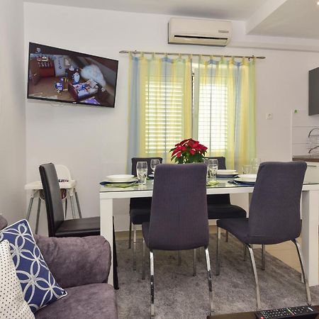 Antonio Apartamento Makarska Exterior foto
