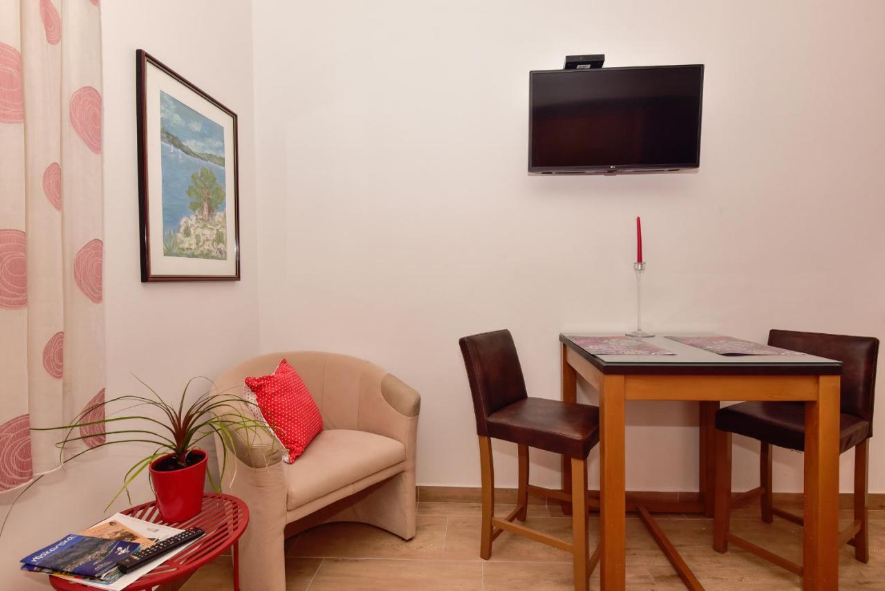 Antonio Apartamento Makarska Exterior foto