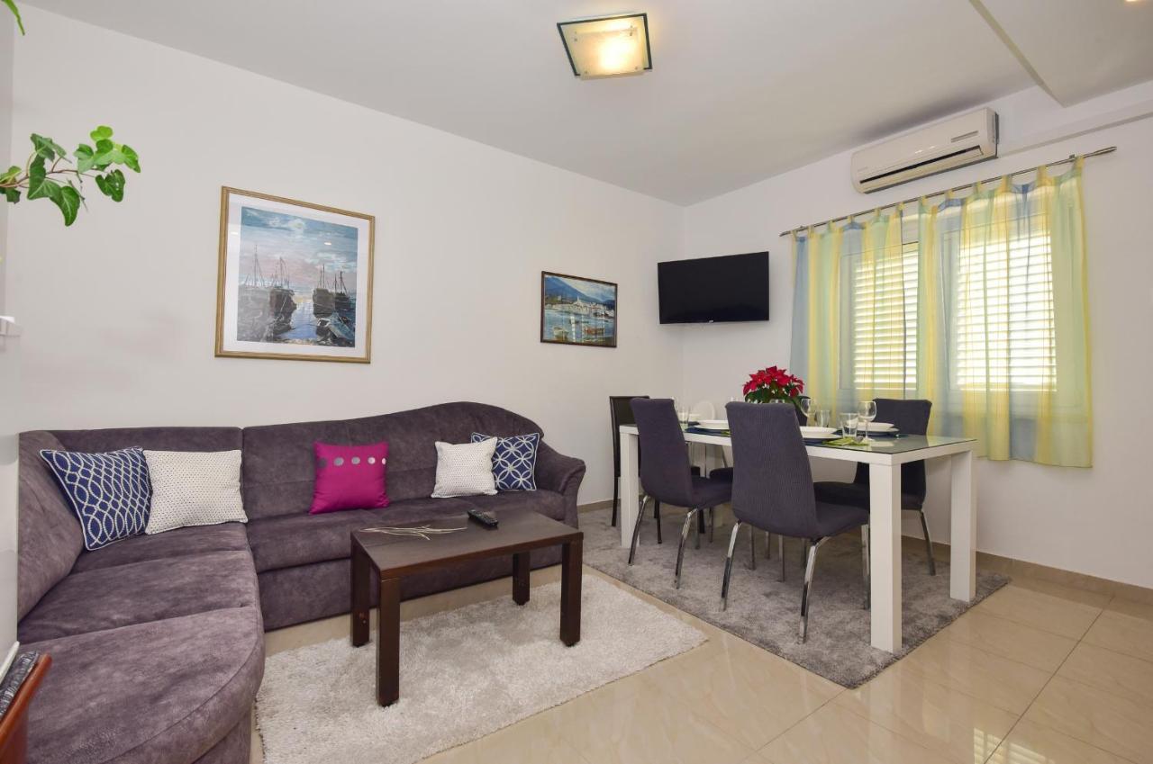 Antonio Apartamento Makarska Exterior foto