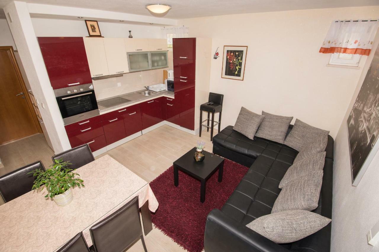 Antonio Apartamento Makarska Exterior foto