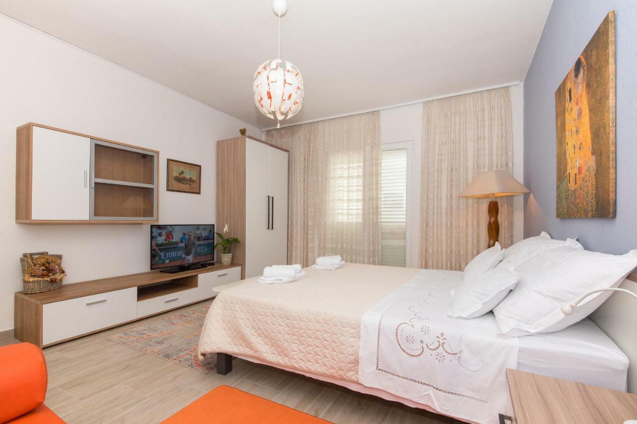 Antonio Apartamento Makarska Exterior foto