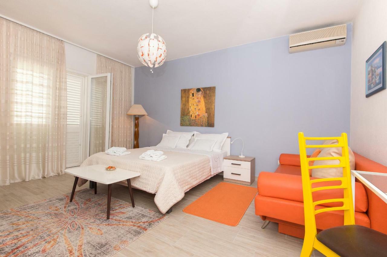 Antonio Apartamento Makarska Exterior foto
