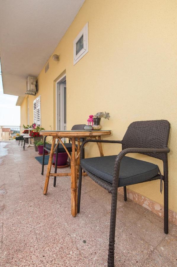 Antonio Apartamento Makarska Exterior foto